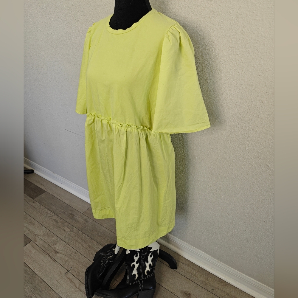 Lime Green Short Sleeve Dress